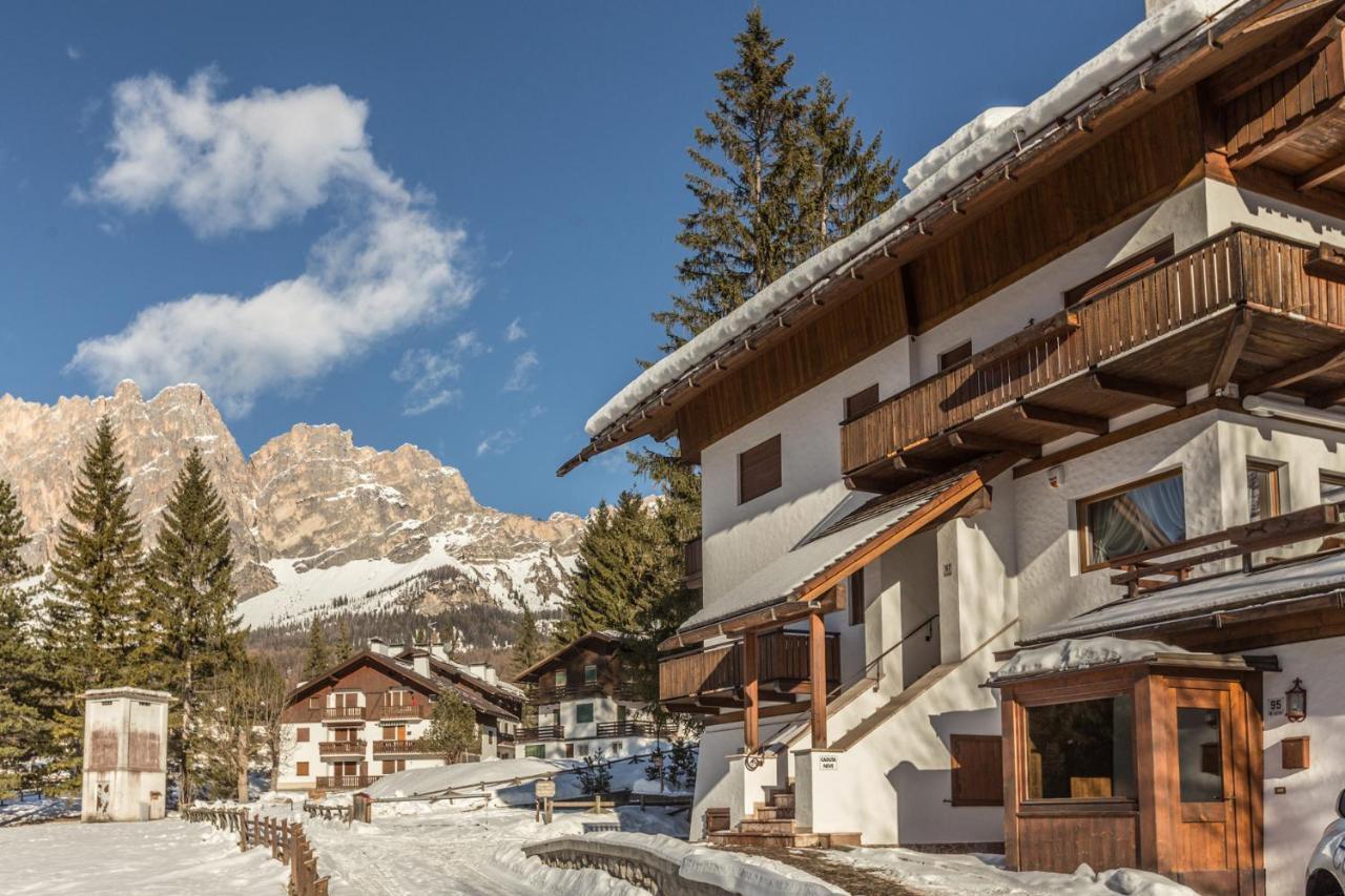 Cantore, Cortina By Short Holidays Cortina d'Ampezzo Exterior photo