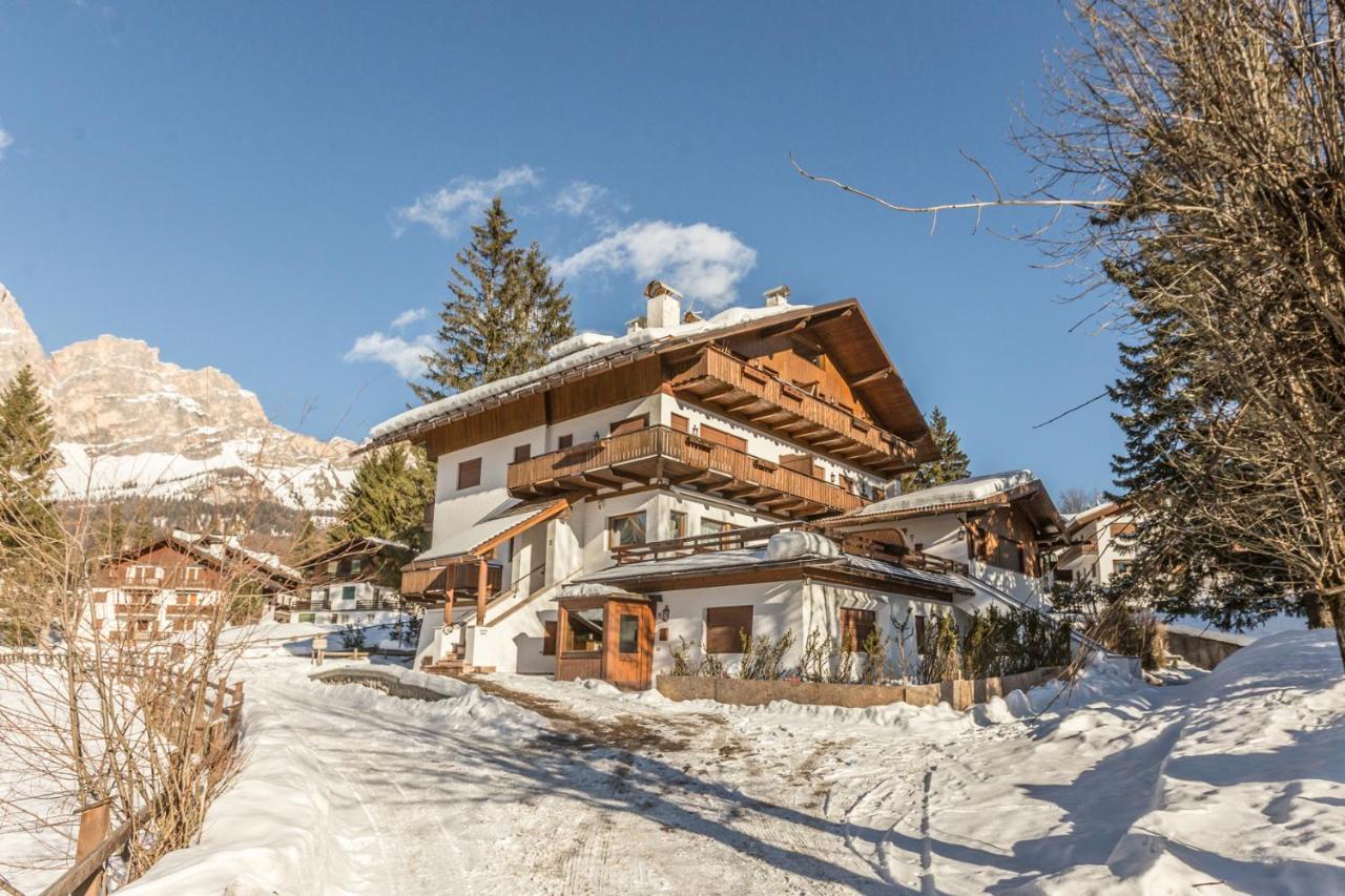 Cantore, Cortina By Short Holidays Cortina d'Ampezzo Exterior photo